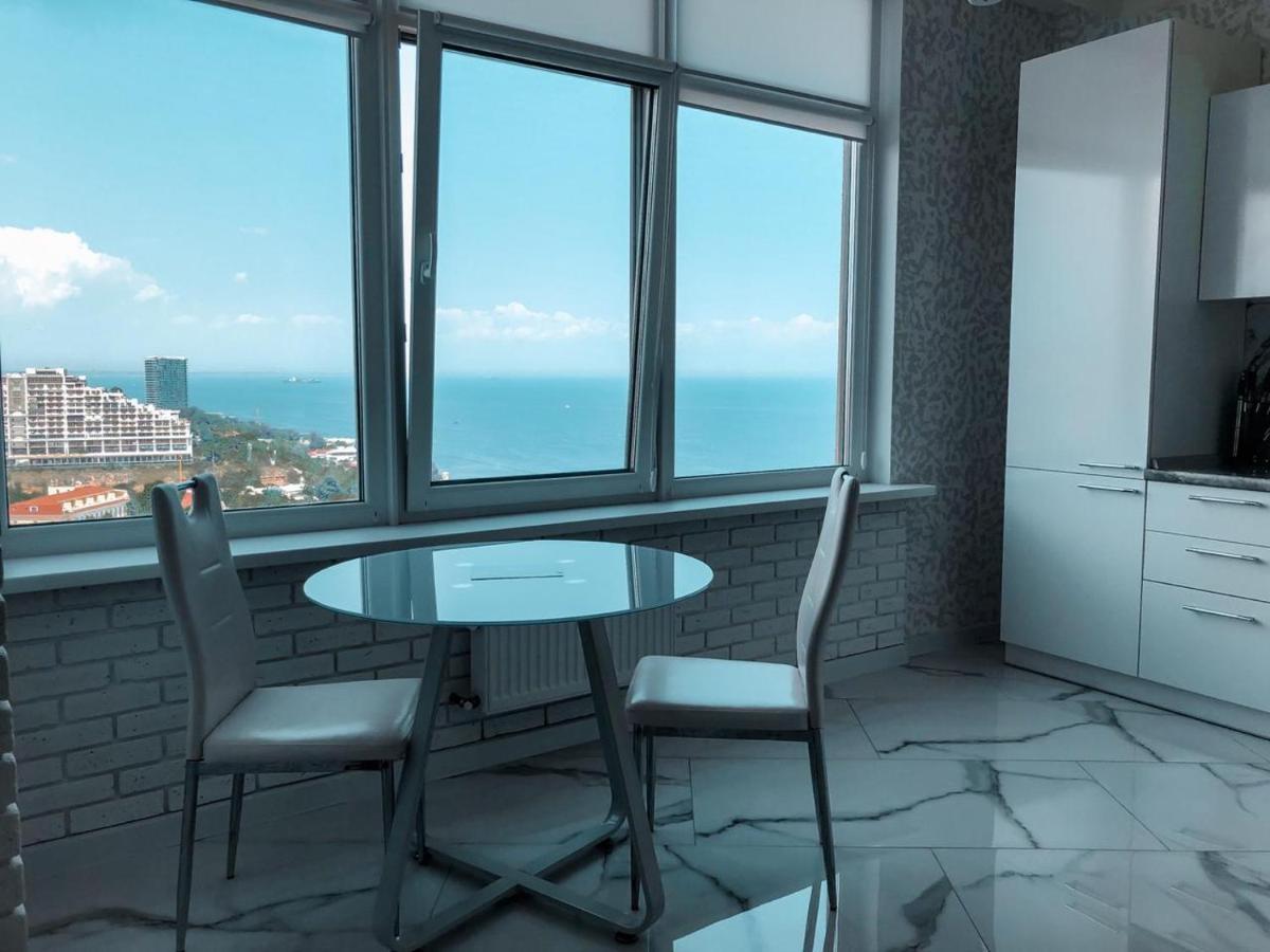 M&P Vip Appartments In Arkadia Odessa Dış mekan fotoğraf