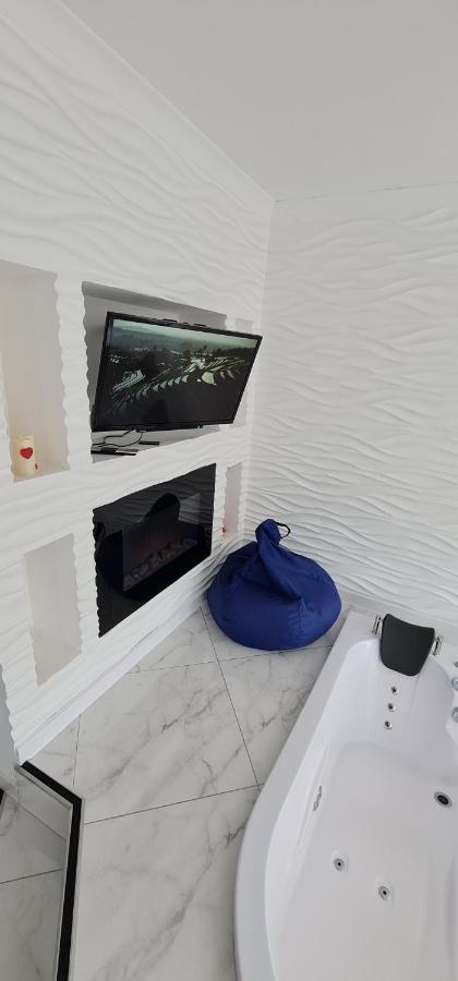M&P Vip Appartments In Arkadia Odessa Dış mekan fotoğraf