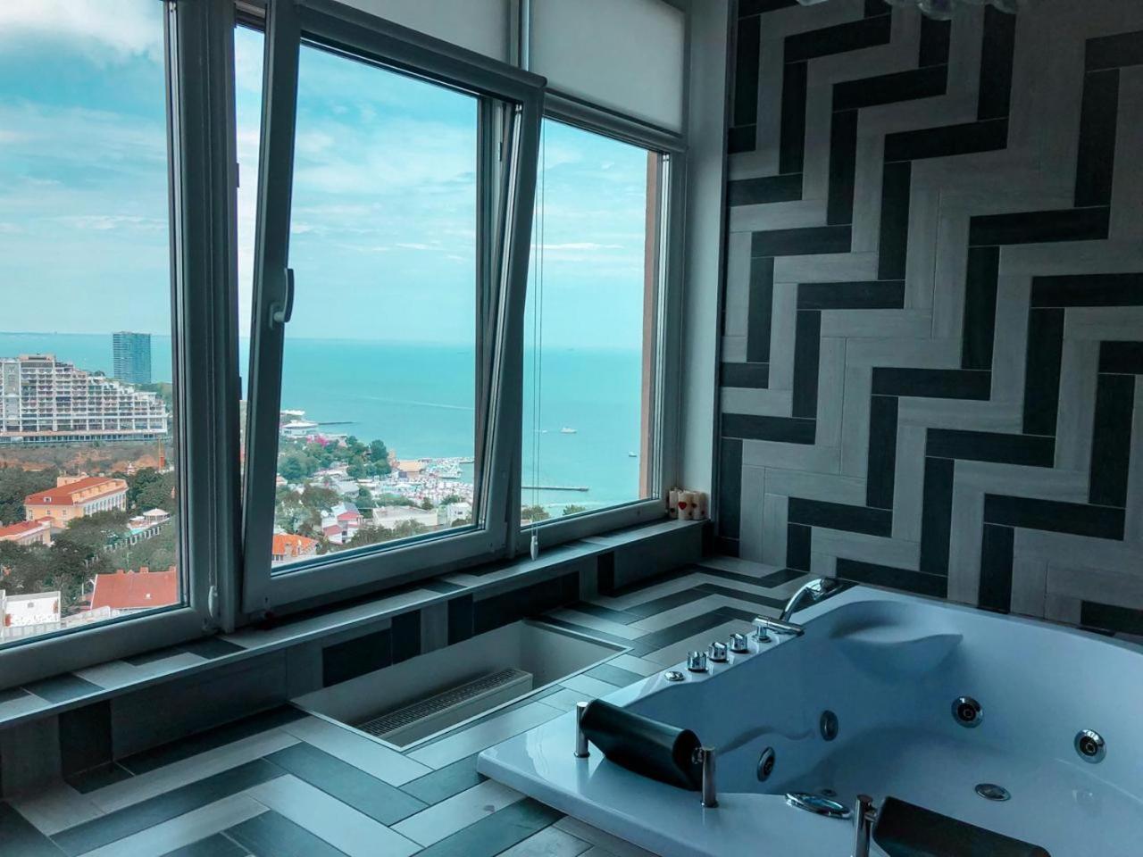 M&P Vip Appartments In Arkadia Odessa Oda fotoğraf