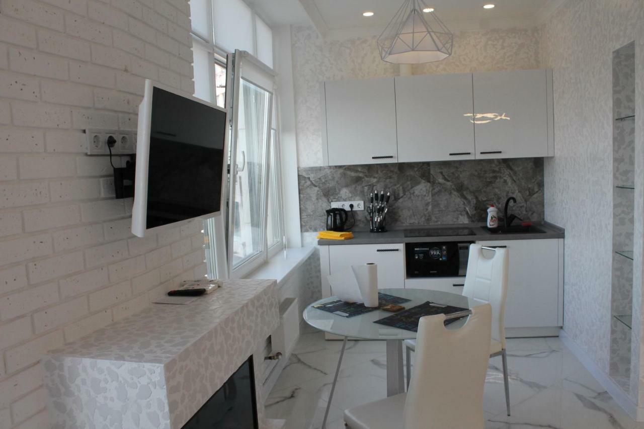 M&P Vip Appartments In Arkadia Odessa Dış mekan fotoğraf
