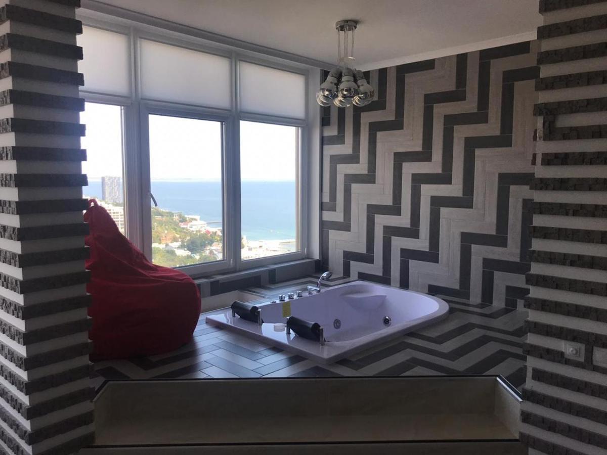 M&P Vip Appartments In Arkadia Odessa Dış mekan fotoğraf