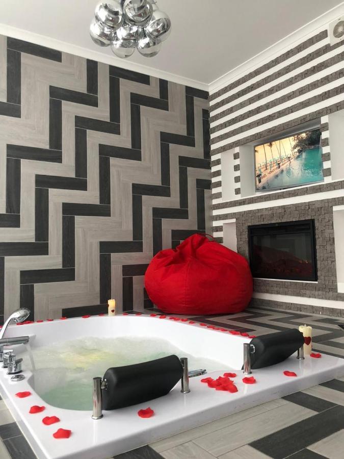 M&P Vip Appartments In Arkadia Odessa Dış mekan fotoğraf